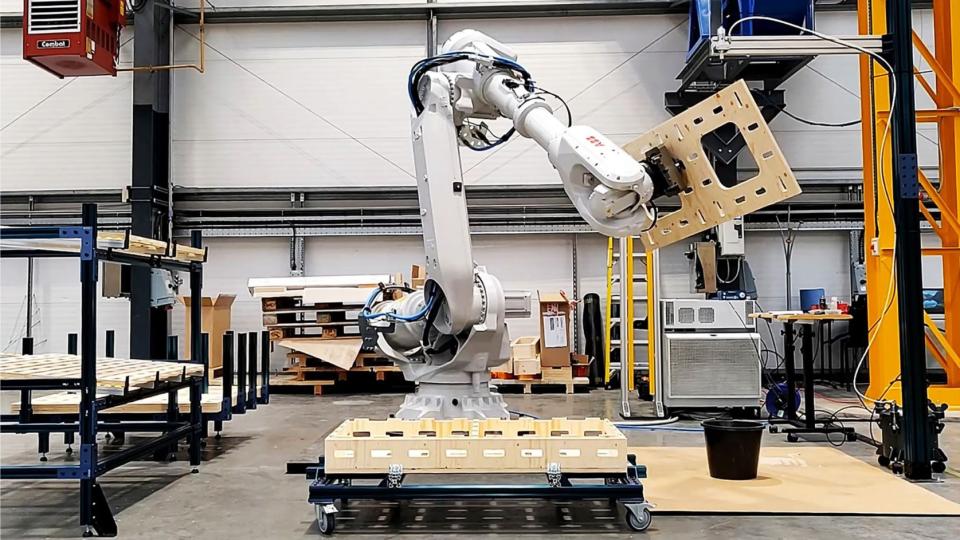 Robot waarmee bouwbedrijf Vandenbussche modulaire woonunits gaat bouwen