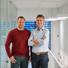 Sales directeur Thomas Verschatse (links) en de nieuwe sales manager Bart Hanssens